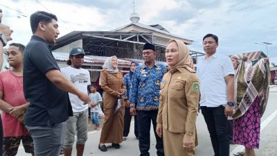 Wali Kota Palopo Hj. Naili Turun Langsung Sapa Warga Pontap dan Salurkan Bantuan