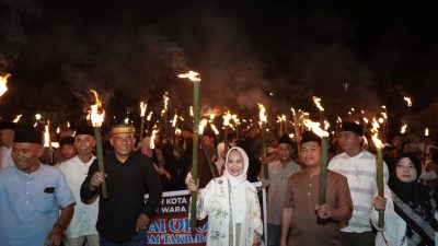 Wali Kota Palopo Lepas Pawai Obor Idulfitri